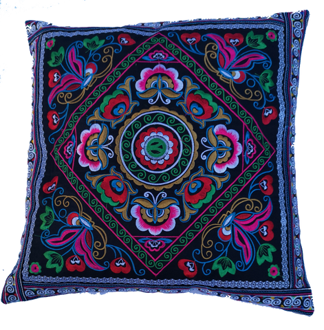 Hmong design cushion - Pai